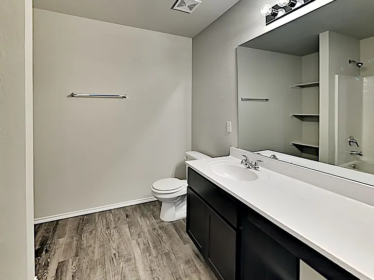 1928 Timber Dale Dr — Photo 13