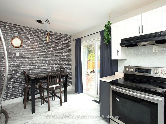 5th image of 4 Brantwood Dr