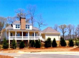 229 Rockford Farm Dr, Clarkesville, GA 30523