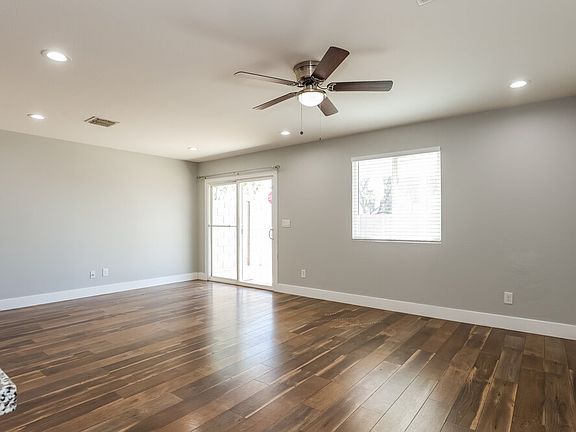 3rd image of 3865 W Gaby Rd
