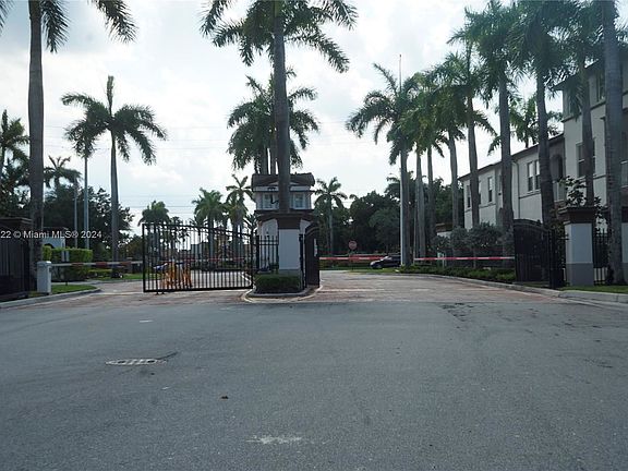 2nd image of 4425 SW 160th Ave APT 109