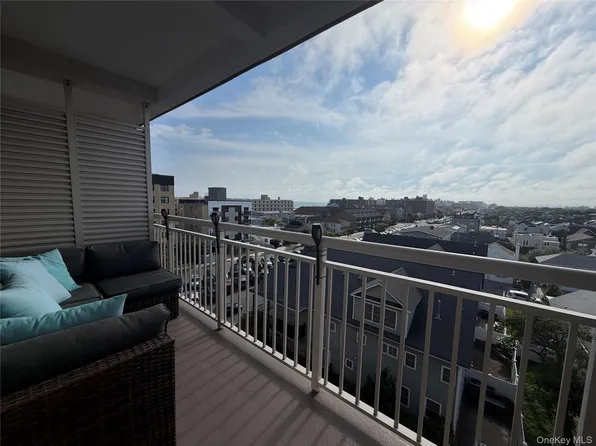 855 E Broadway #5G, Long Beach, NY 11561