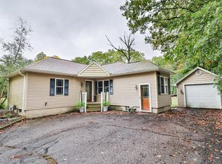 34829 Pabst Rd, Oconomowoc, WI 53066