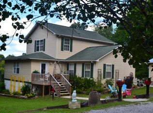 271 Bill Ruppe Rd, Oakdale, TN 37829