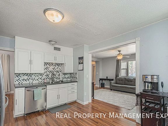 3rd image of 807 W 13th St