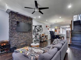 3518 New Queen St, Philadelphia, PA 19129
