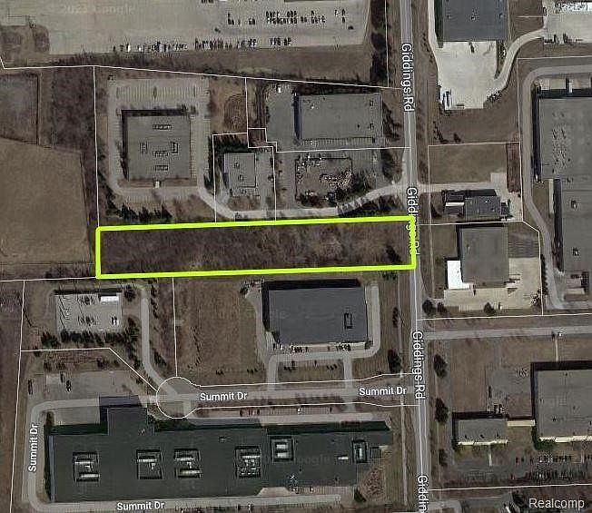 2nd image of 4263 Giddings Rd