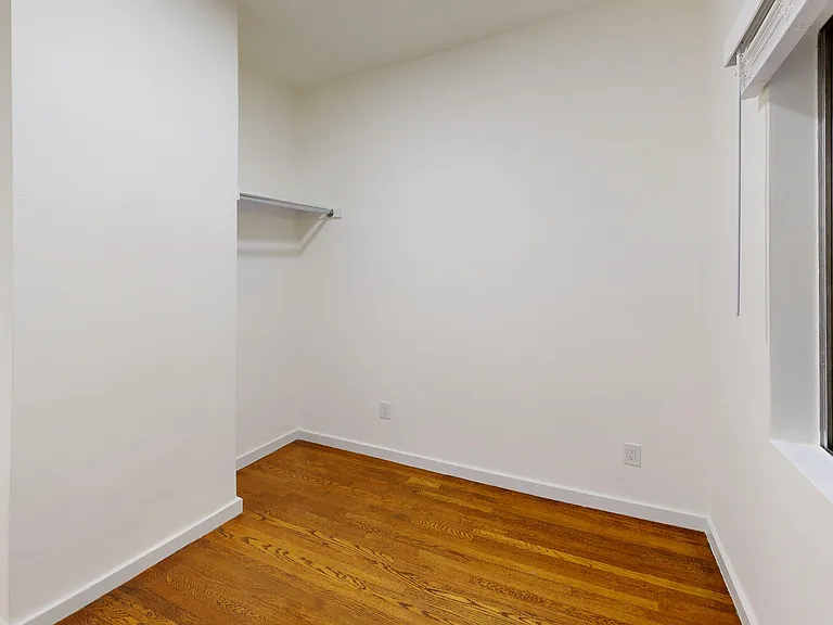 800 Duboce Ave — Photo 22