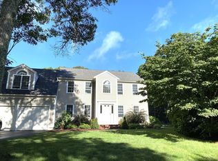 5 Pine Tree Cir, Sandwich, MA 02563