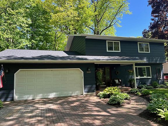 2nd image of 1105 RIDGE ROAD