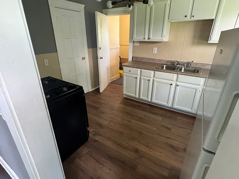 13605 Gainsboro Ave #2 — Photo 5