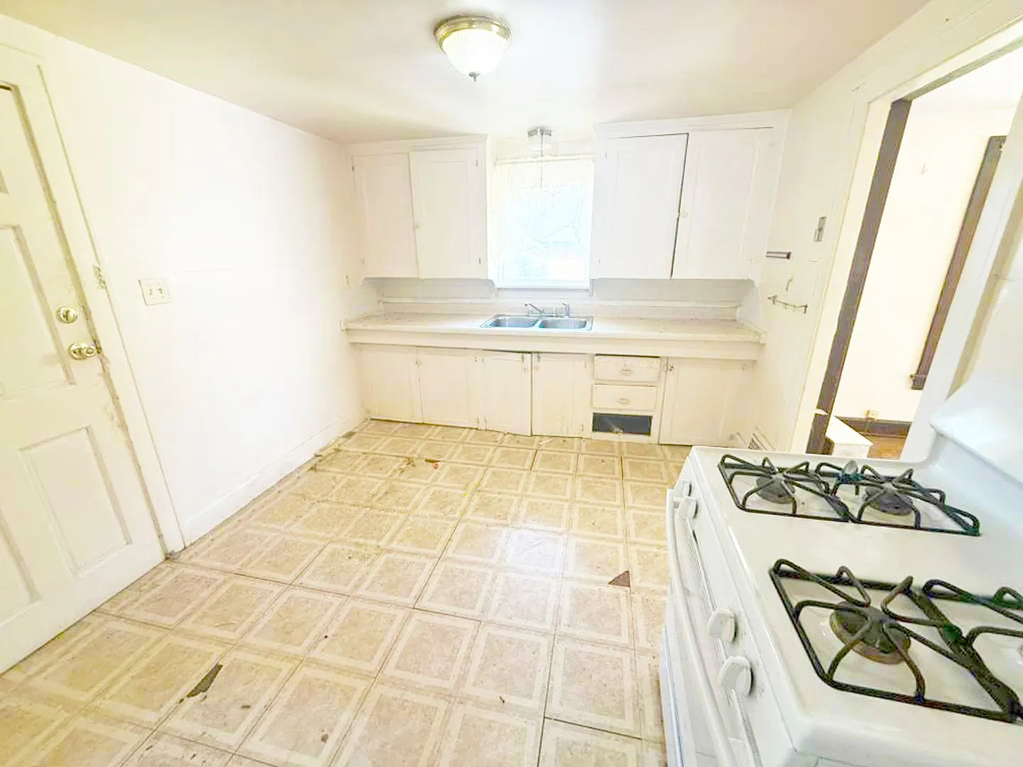 7610 Dearborn Ave #Up photo 1