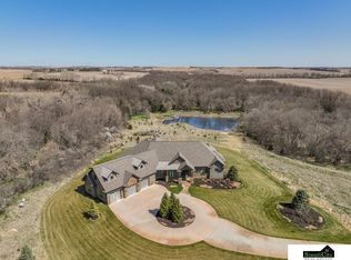 10260 Waverly Rd, Lincoln, NE 68517