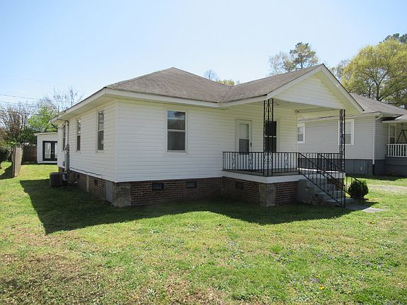 2nd image of 804 Carolina Mill Cir