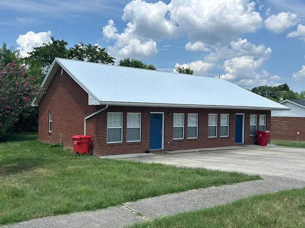 107 Logan Ct, Berea, KY 40403