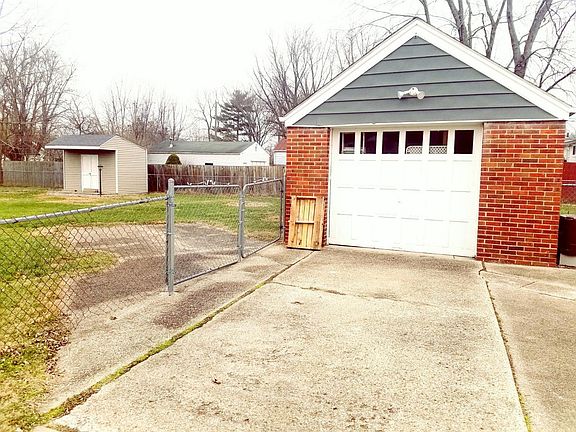 5th image of 2100 Bryant St