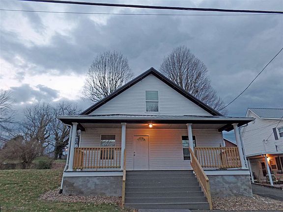 2nd image of 410 S Daisy St