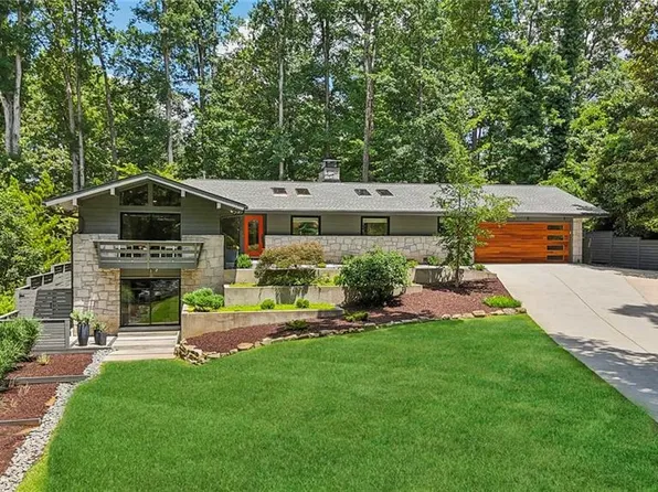 1060 Winding Creek Trl, Atlanta, GA 30328