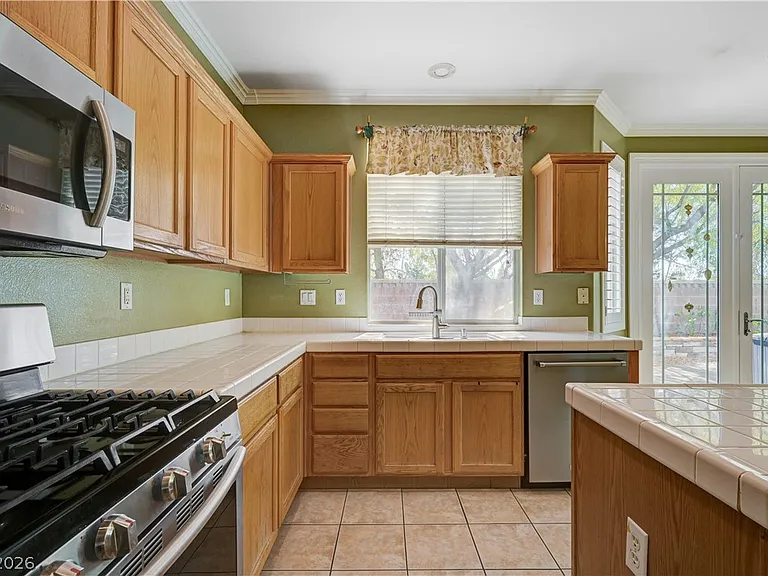 3412 Mountain Park St — Photo 19