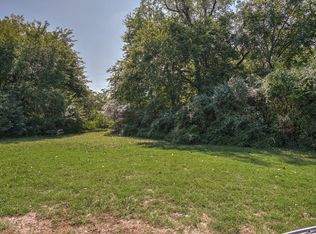 2720 E 44th Pl, Tulsa, OK 74105