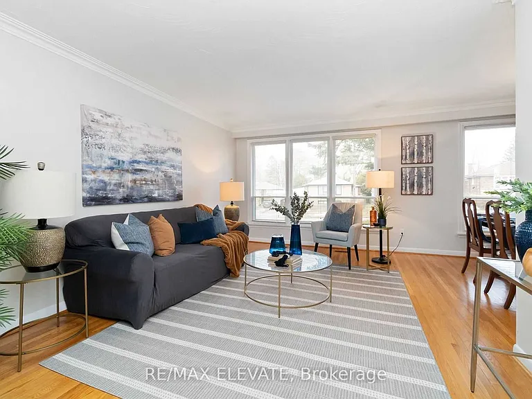 56 Amberdale Dr — Photo 7