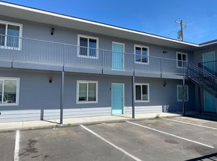 1330 6th St #3, Umatilla, OR 97882