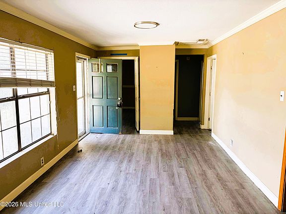 5th image of 4606 General Ike St