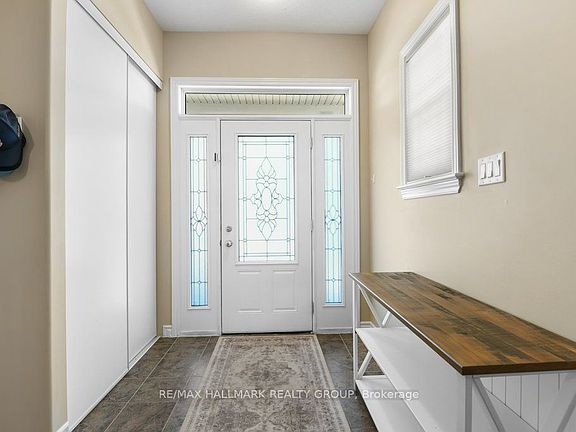 4th image of 90 Carter Cres