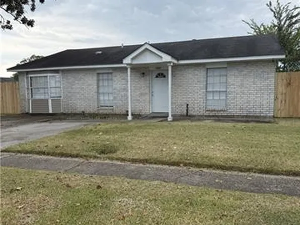 5060 Radcliff St, Marrero, LA 70072