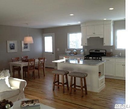 4th image of 80 Haywaters Dr