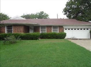 2063 Prichard Ln, Dallas, TX 75217