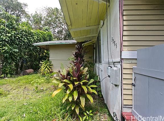 3rd image of 3285 Kalihi St