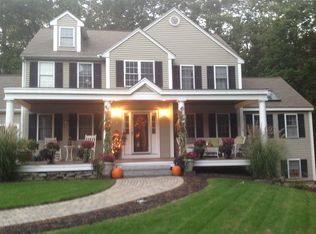 9 Fisher Rd, Chelmsford, MA 01824