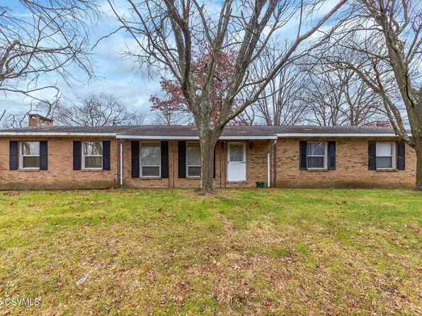 1640 W Willow St, Coal Township, PA 17866