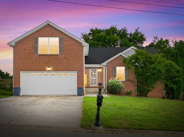 227 Harold Dr, Clarksville, TN 37040