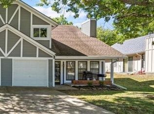 1201 R D Mize Rd #1, Grain Valley, MO 64029