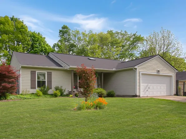 370 Woodsdale Dr, Monroe, OH 45050