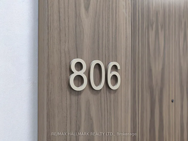 509 Dundas St W #806 — Photo 30