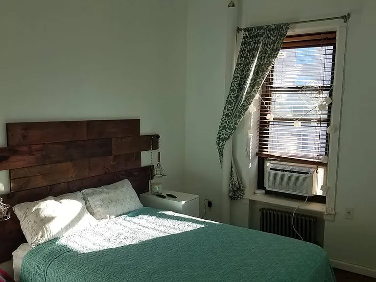 109 W 111th St #5C — Photo 7
