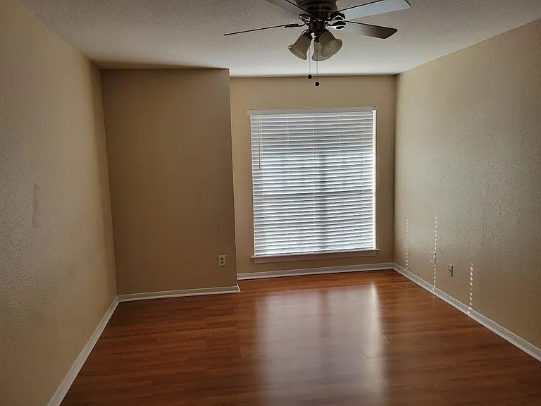 6606 De Moss Dr #604 — Photo 18