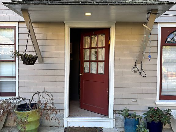 4th image of 3799 Harrison St #D
