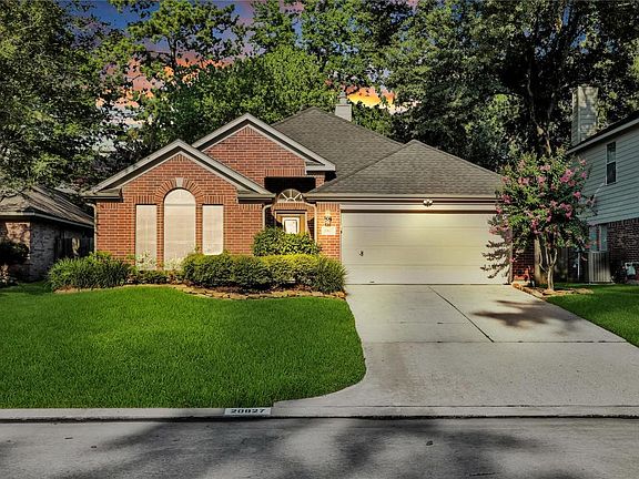2nd image of 20827 Greenfield Trl