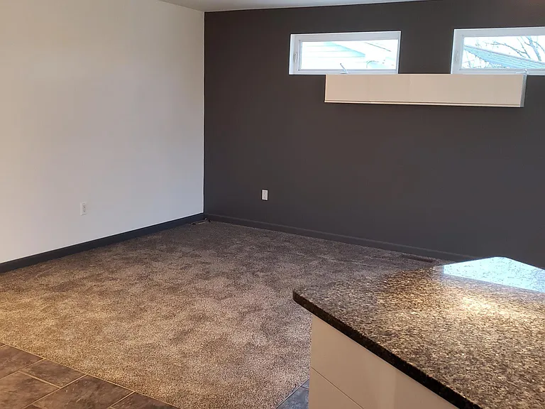 37442 Lakeville St — Photo 5