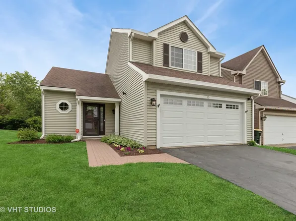 15 W Honeysuckle Dr, Round Lake Beach, IL 60073