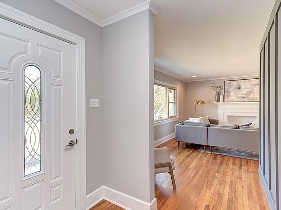 5th image of 2631 University Dr