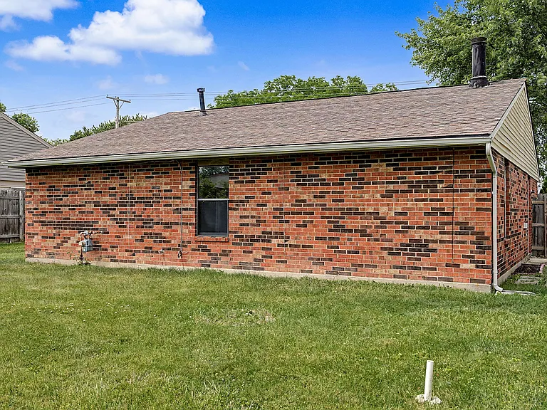 6334 Shull Rd — Photo 32