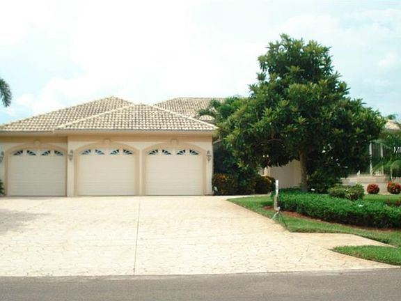 2nd image of 11854 SW Courtly Manor Dr