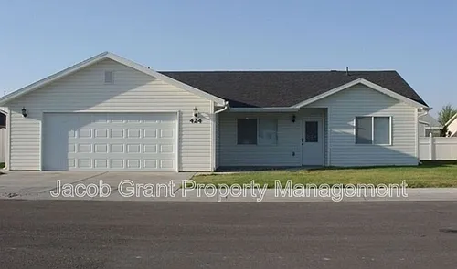 424 Alamo St Photo 1