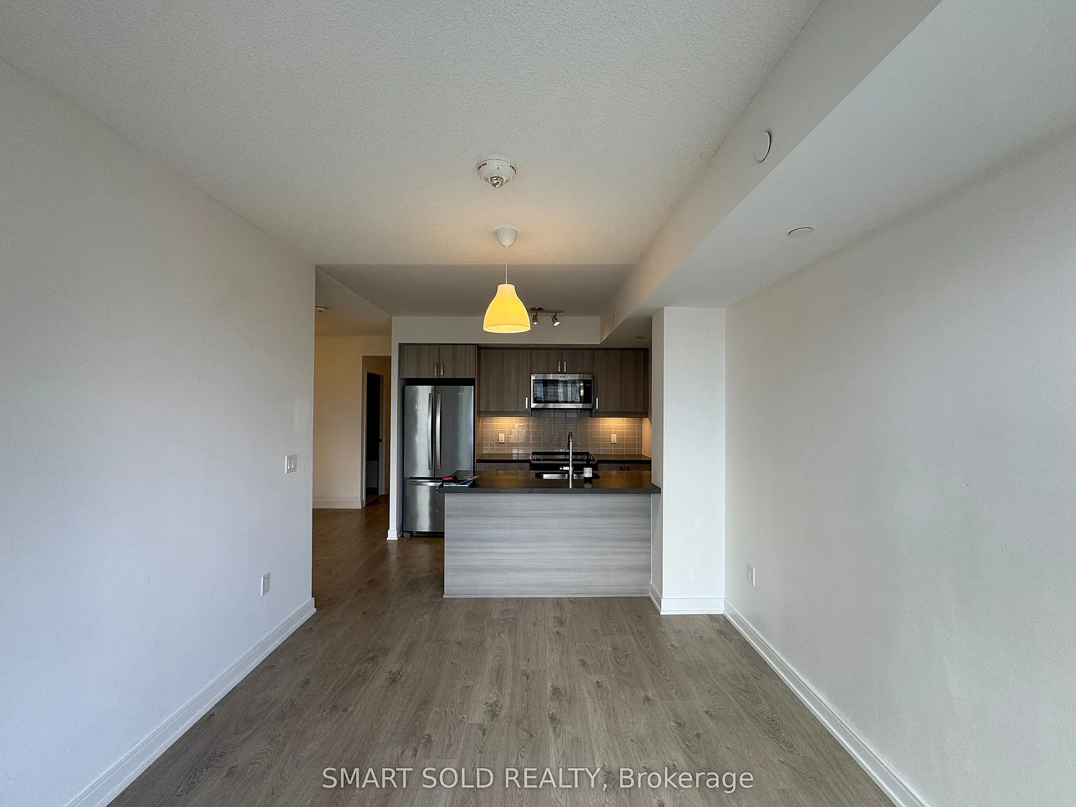 2 bed, $2,500 — Photo 4