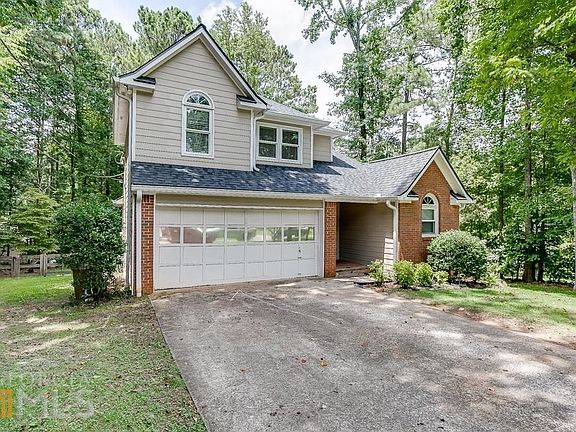 2nd image of 5960 Surrey Ct
